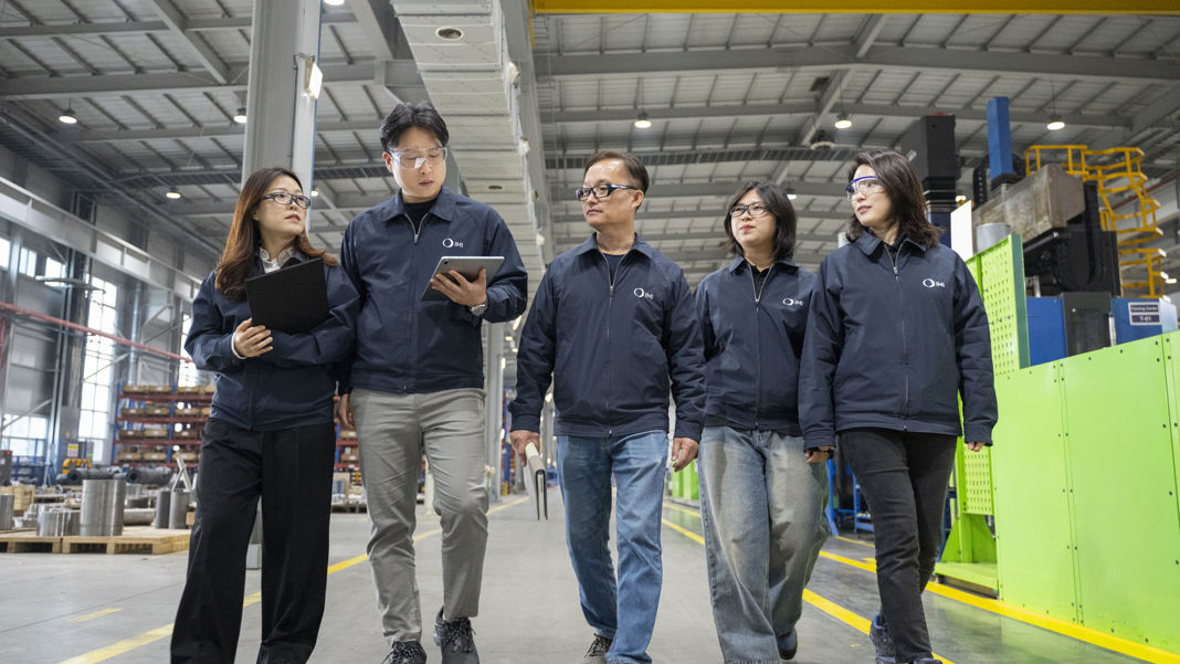 Leadership - About us - IMI plc